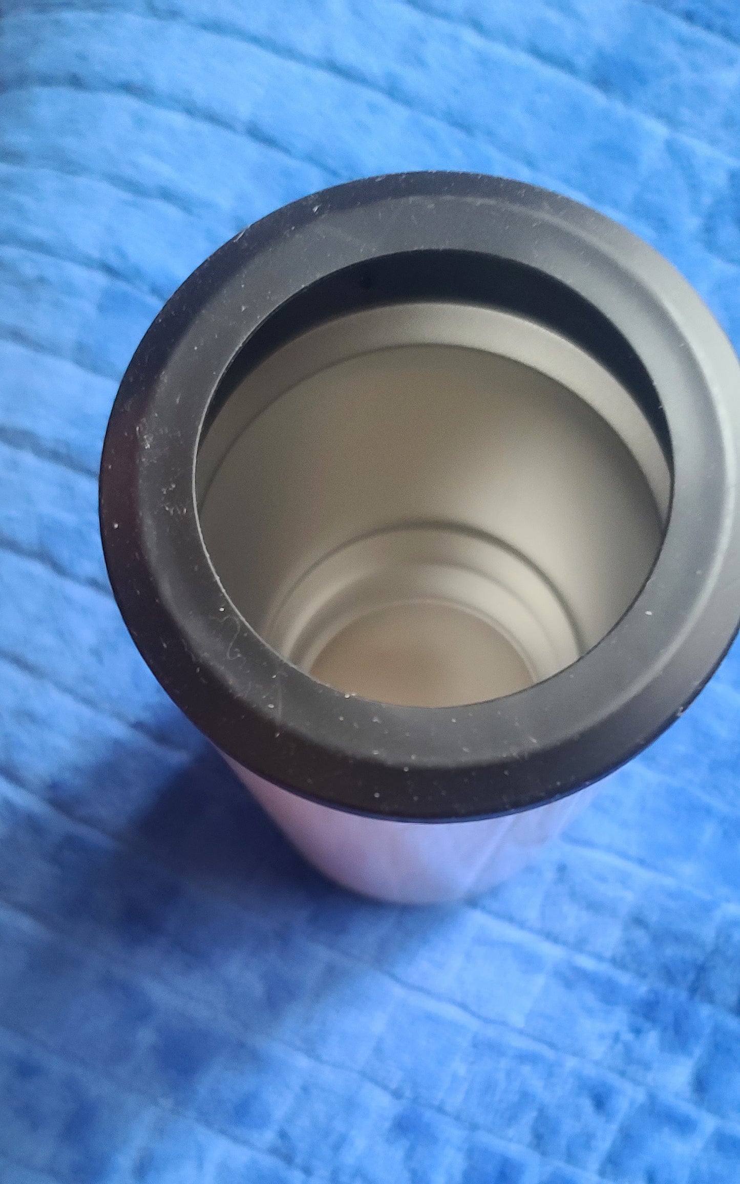 4 in 1 can cooler