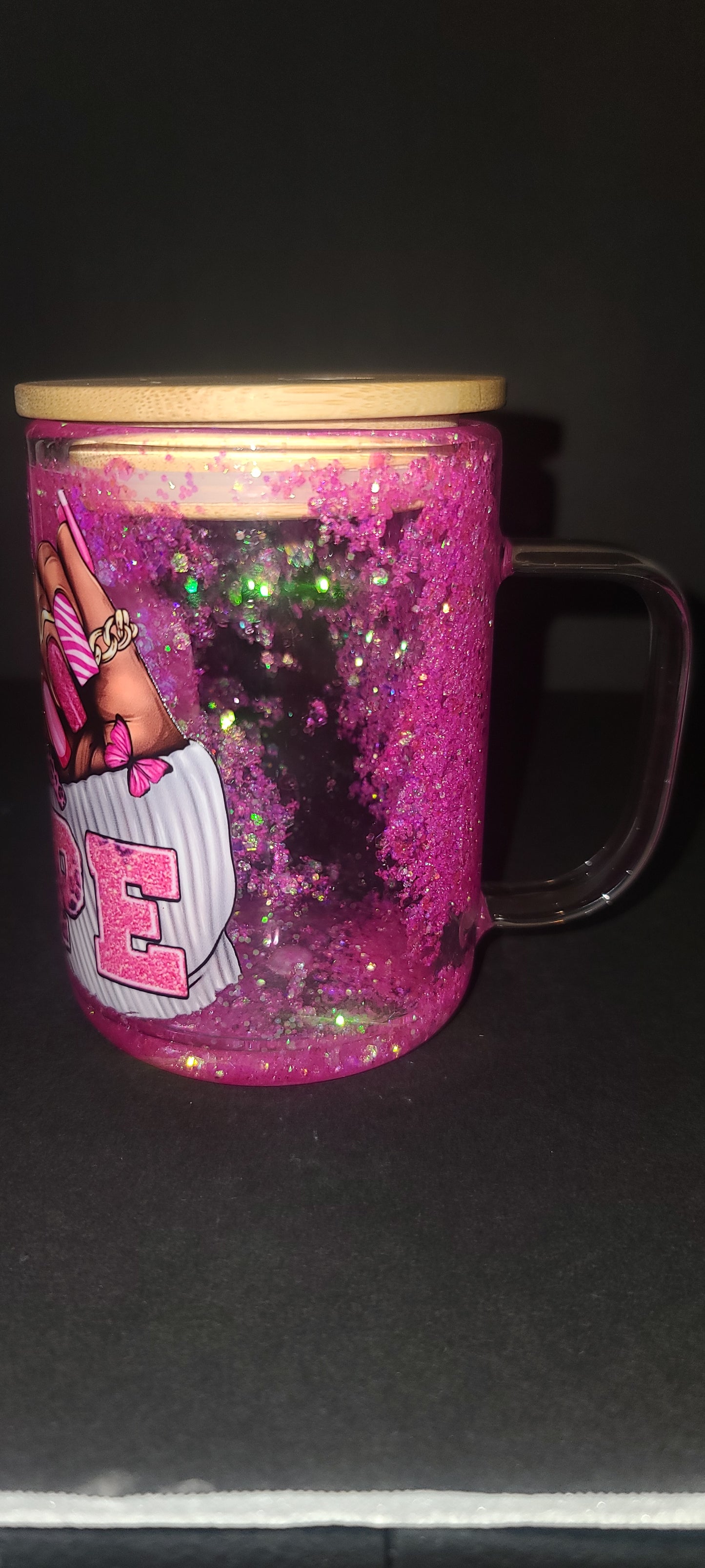 15oz Glass snowglobe coffee mug