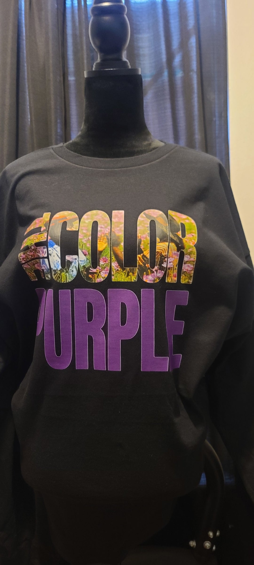 The color tee