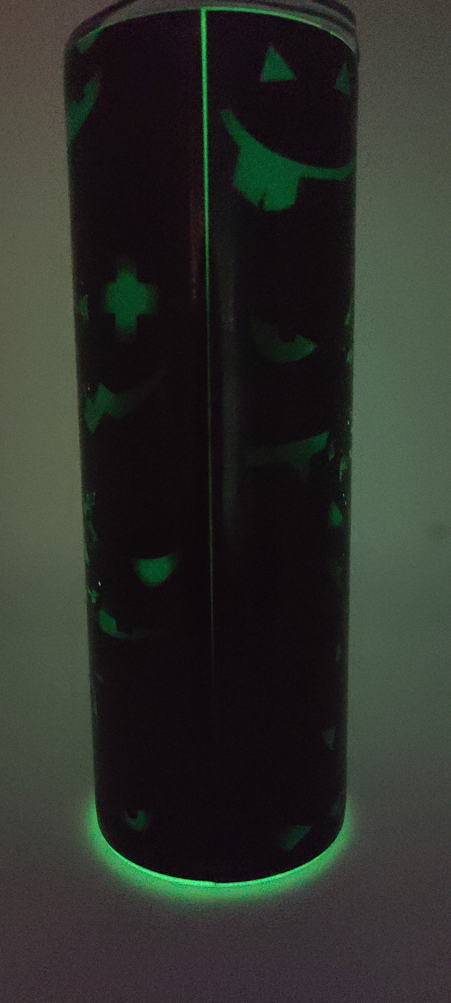 20oz Glow in the dark tumblers